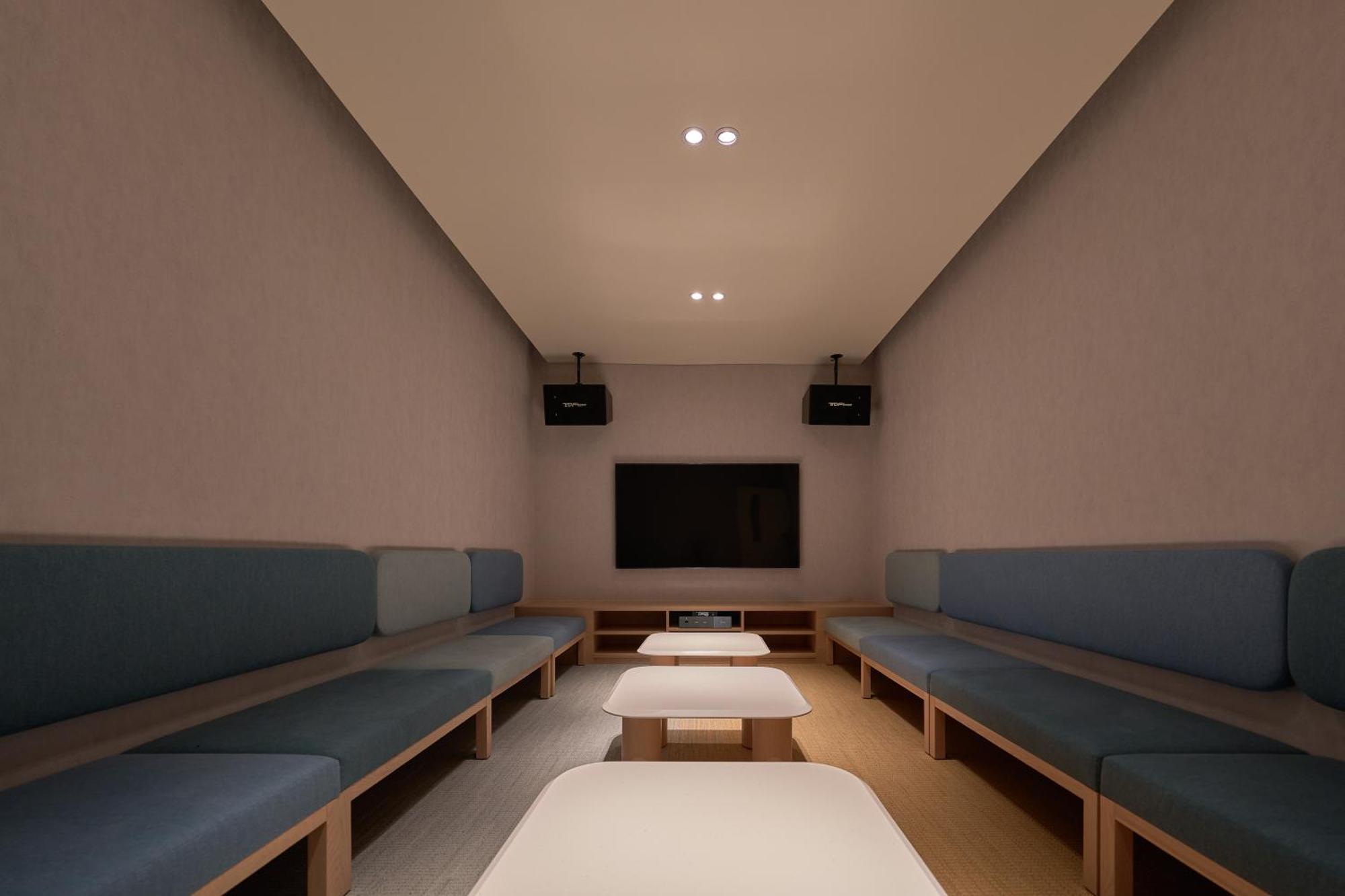 Hotel Royal Chiao Hsi Jiaoxi Exterior photo The screening room